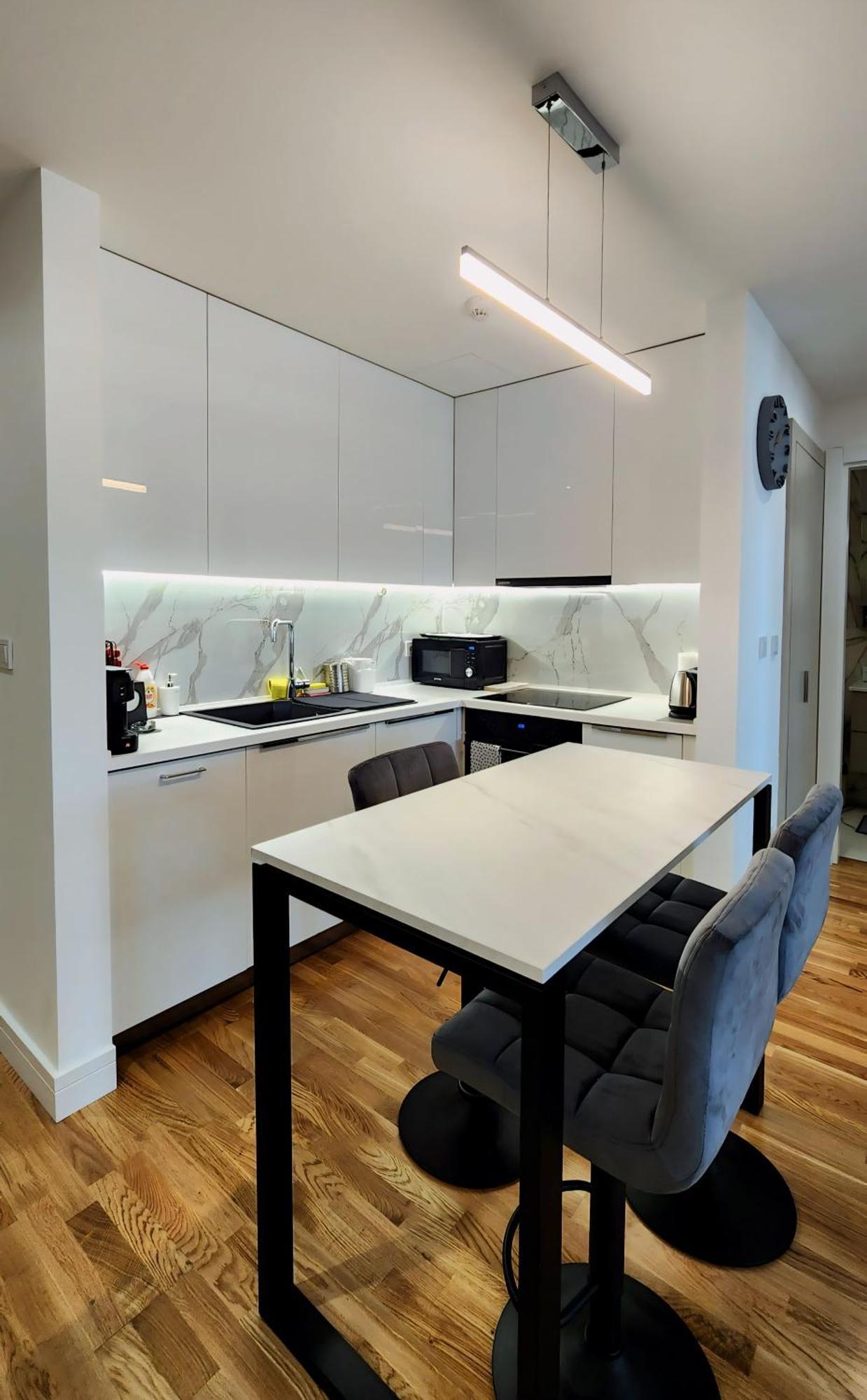 Diamond Residences 10Th Fl. Lux Apt. W/ City View Скоп'є Екстер'єр фото